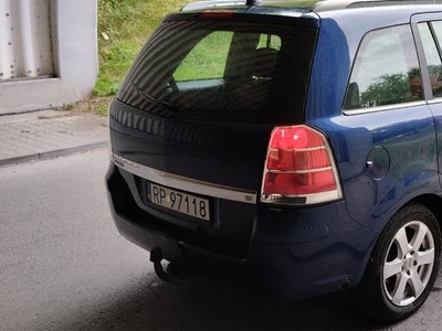 Sprzedam Opel Zafira B