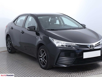 Toyota Corolla 1.6 130 KM 2016r. (Piaseczno)