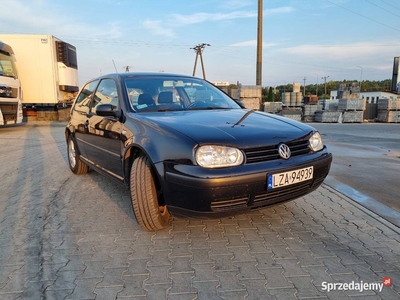 Volkswagen Golf 4 1.6 16v GAZ