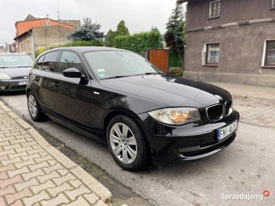 BMW 116i E87 zarejestrowany, oryginalny lakier, uszkodzony