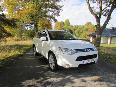 Mitsubishi Outlander III SUV 2.2 DOHC DI-D 150KM 2013