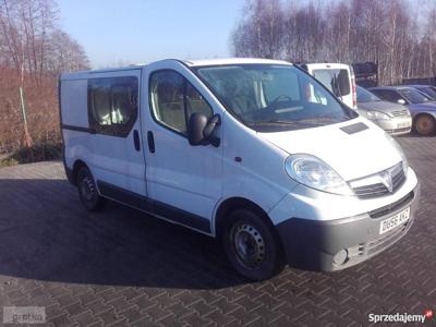 OPEL VIVARO 5 OSOBOWY TOWAROWY