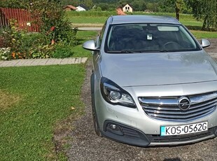 Opel Insignia country touter 2014 bezwypadek mały przebieg serwis ASO