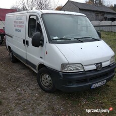 Peugeot boxer L2 H1 średni niski z 2004r ładowność 1500kg