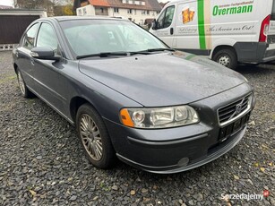 Volvo S60 2.4 Benzyna 140 Km