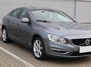 Volvo S60 II , Automat, Skóra, Navi, Klimatronic, Tempomat, Parktronic