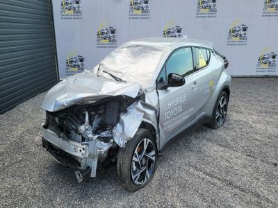 Używane Toyota C-HR - 60 900 PLN, 6 711 km, 2022