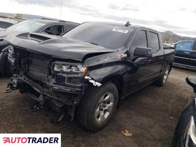 Chevrolet Silverado 5.0 benzyna 2020r. (SAN MARTIN)