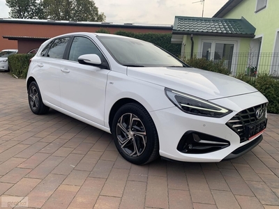 Hyundai i30 II 1.5 Tgdi-Fastback