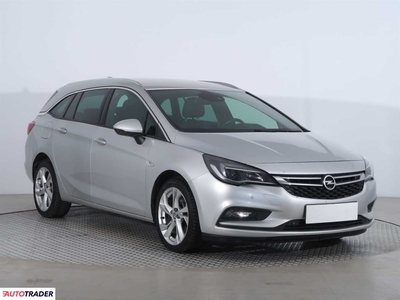 Opel Astra 1.6 134 KM 2018r. (Piaseczno)