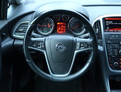 Opel Astra 2014 1.7 CDTI 225711km Kombi