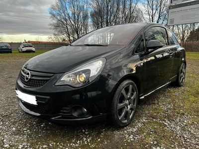 Opel Corsa D OPC 1.6 16V Turbo Recaro Navi Led DRL