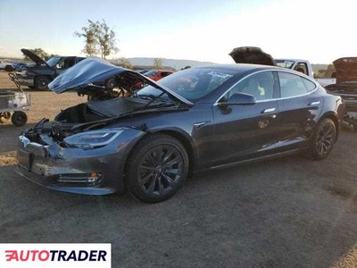 Tesla S benzyna 2020r. (SAN MARTIN)