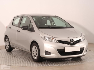 Toyota Yaris III , Serwis ASO, Klima, Parktronic