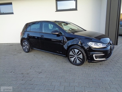 Volkswagen Golf VIII