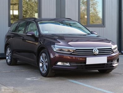 Volkswagen Passat B8 , Salon Polska, Serwis ASO, Navi, Klimatronic, Tempomat,