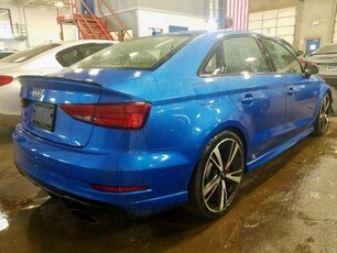 Audi RS3 2018, 2.5L, 4x4, uszkodzone podwozie