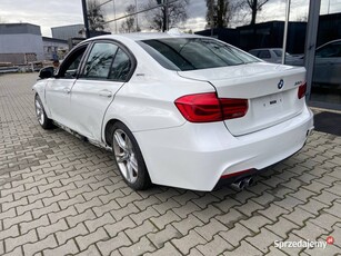 BMW Seria 3 330e M Sport