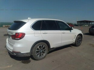 BMW X5 2014, 3.0L, 4x4, po gradobiciu