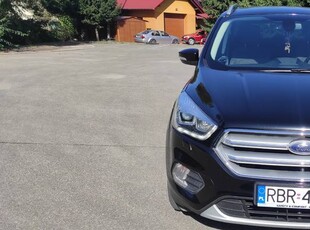 Ford Kuga 2019 180 km.4x4