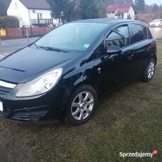 Śliczny Opel Corsa D,1. 4 benz,5 drzwi,klima,alumy