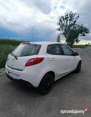 Mazda 2 1.3 benzyna 2012 r klima