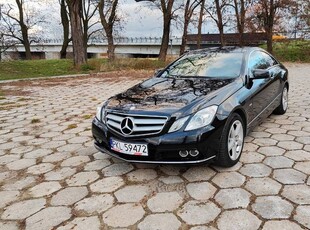 Mercedes E250 CDI 204 KM. Ładny stan