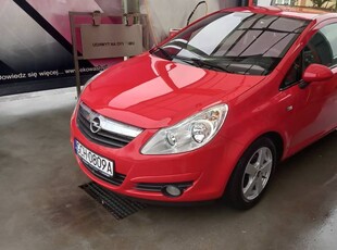 Opel Corsa D 1.4 benzyna niski przebieg