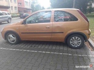 Opel corsa kolor pomarańczowy