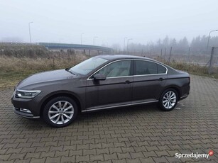 PASSAT B8 HIGHLINE VITRUAL, DSG, LED, SKÓRA, NAVI, HAK, NISKI PRZEBIEG ITD