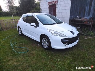 Peugeot 207 1.4 benzyna