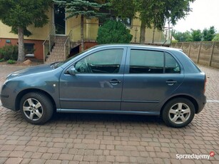 Sprzedam (1/2) Skodę Fabia