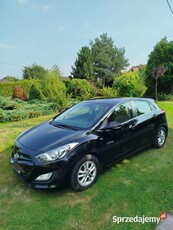 Sprzedam Hyundai i30 w idealnym stanie technicznym w najbogatszej wersji.