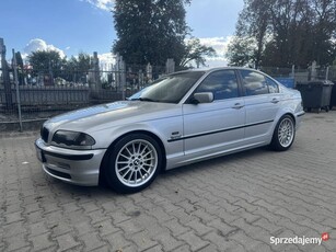 Sprzedam / zamienię BMW 320i