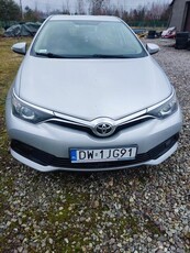 Toyota Auris 1,6 z gazem 2018 rok