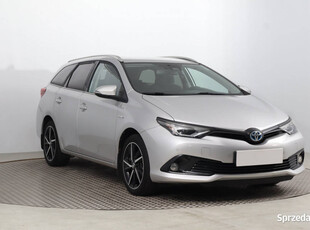 Toyota Auris Hybrid