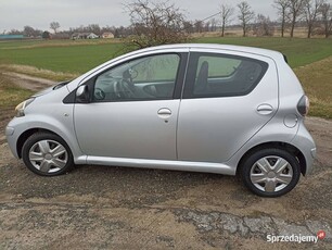 Toyota Aygo 1.0 benzyna 2010r. sprowadzony