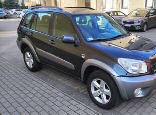 Toyota RAV4 2.0B 2004r 4x4 150KM