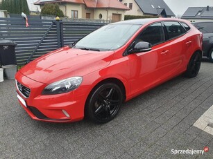 Volvo V40 D4 2.0 190KM Rok 2014 R-Designe