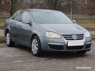 VW Jetta 1.6 FSI