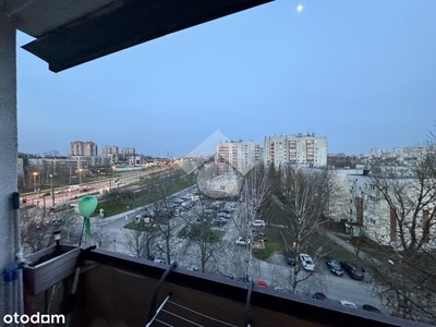 Kawalerka blisko tramwaju | Duża loggia