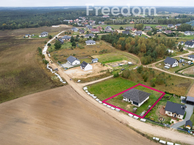 Starogardzki, Skarszewy, Nad Stawem