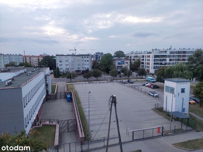 3 pokoje metro imielin DO GENERALNEGO REMONTU