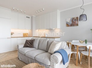 Luksusowy 3 pokojowy apartament z dużym balkonem