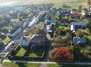 Atrakcyjna działka z domem Wielącza Poduchowna