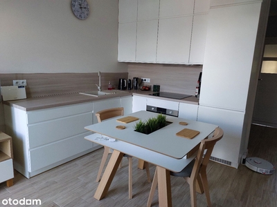 Przestronny apartament| 2 balkony| duży salon 50m2