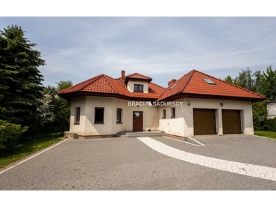 Dom na sprzedaż 200,00 m², oferta nr BS5-DS-299658-43