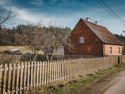 Dom w miejscowości Buszyno gm. Polanów na dużej działce 0,97 ha