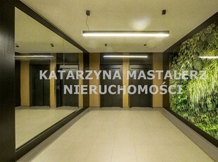 Mieszkanie czteropokojowe na sprzedaż