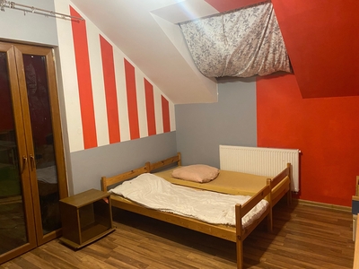 Hostel stancja pokoje noclegi zacisze targowek zabki marki